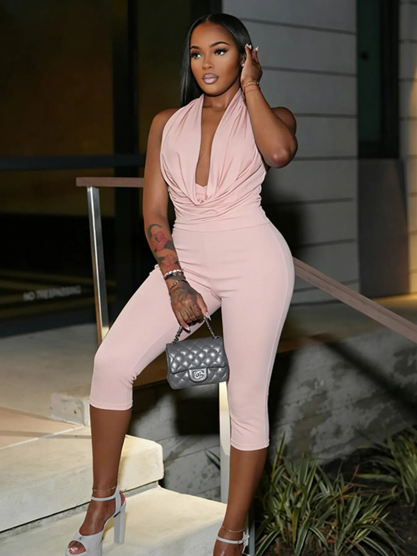 Women'S Sexy Backless Sleeveless Bodycon Fit Jumpsuit, Simple Design, Casual Daily Wear, Fashionable, Stylish and Chic, Ideal for Everyday Womenswear